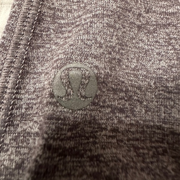 Lululemon Inspiration Tank - Size 6 - Picture 10 of 12